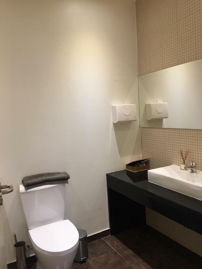 Quadruple Room Private Bathroom